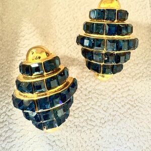 Sapphire Blue and gold clip vintage earrings